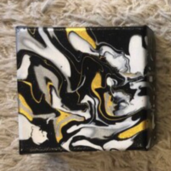 4β x 4β Acrylic Painting for Home Decor π - Picture 3 of 4